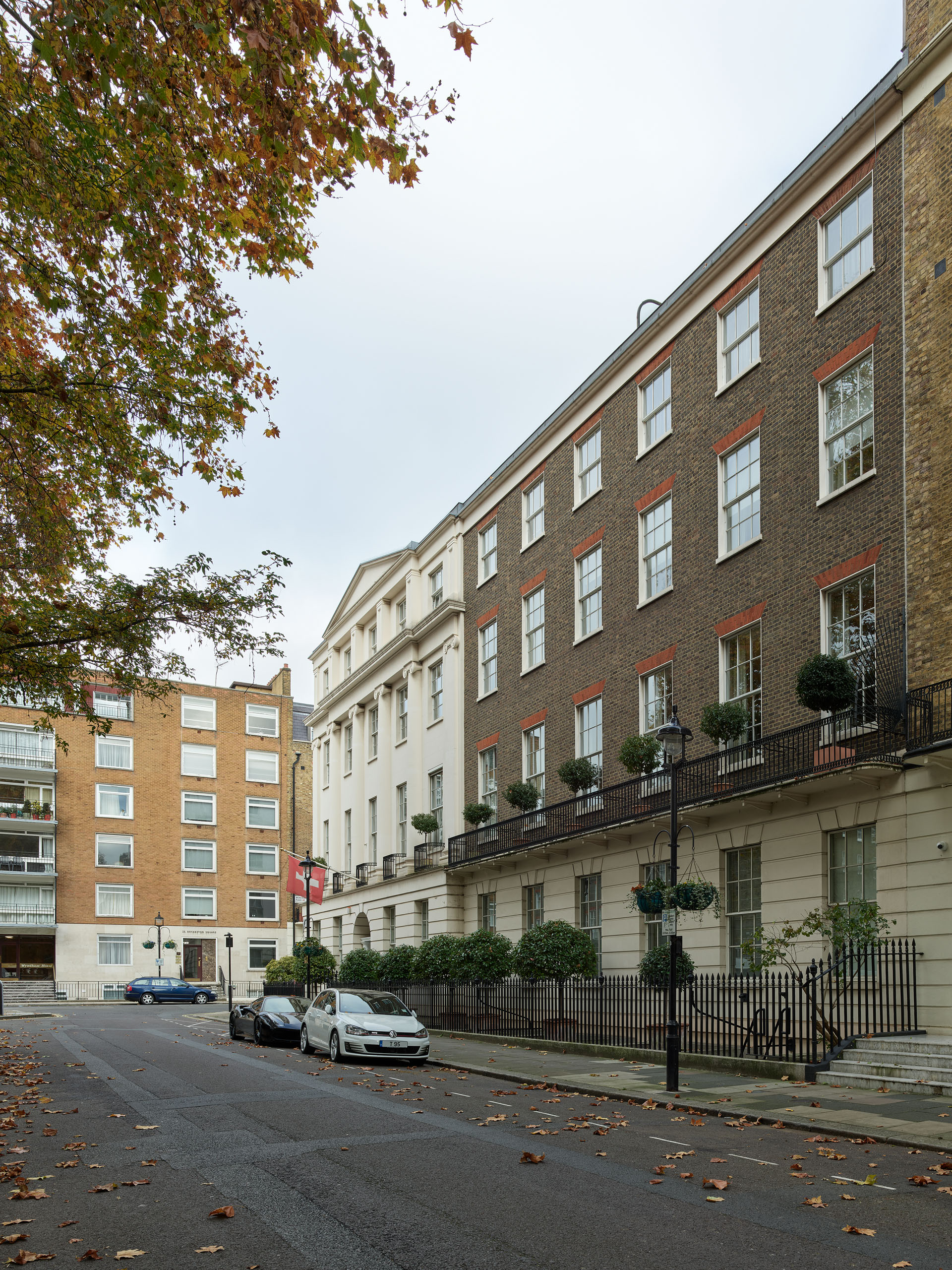 Ahp0008 exterior 005400 J2560